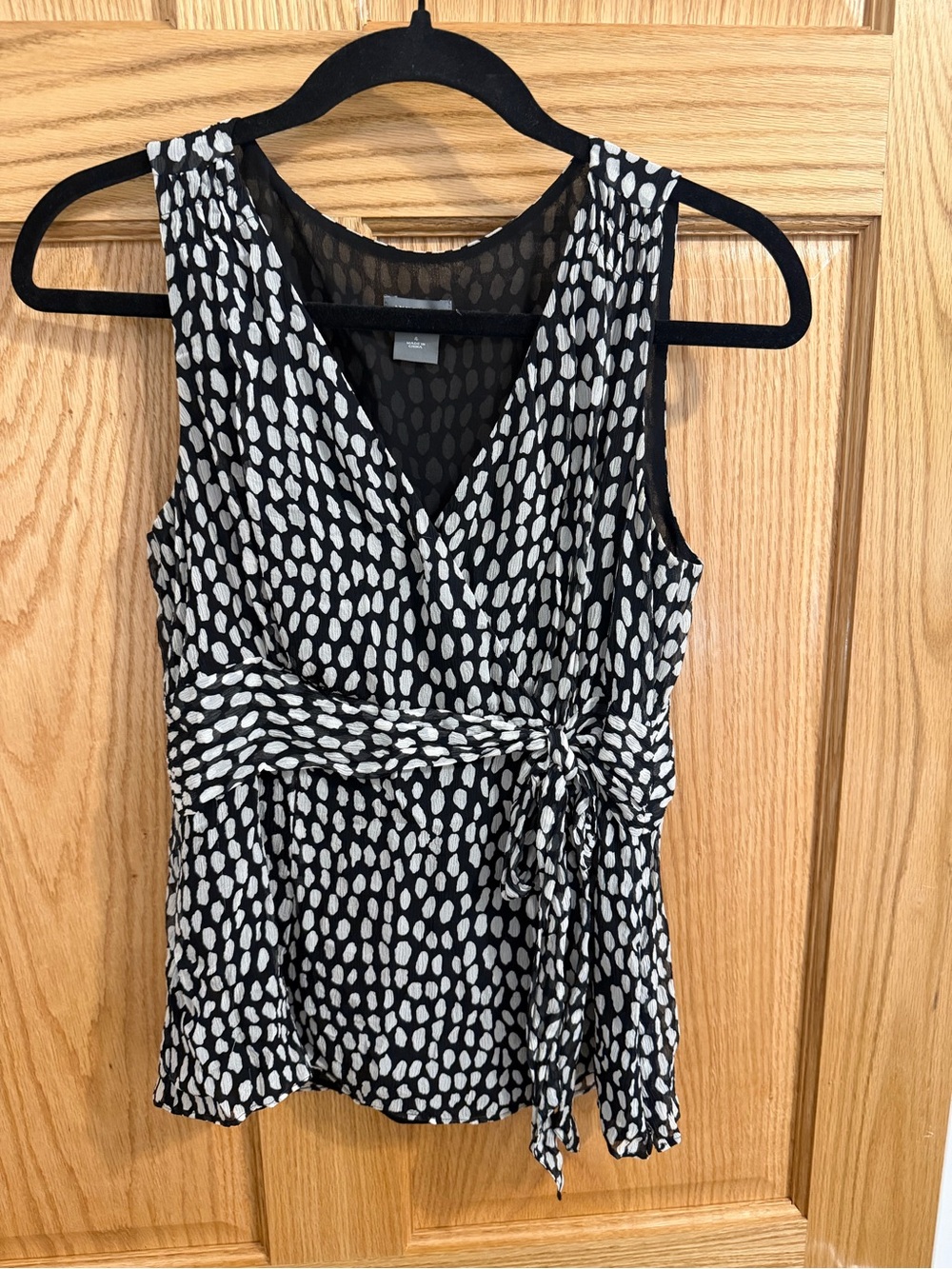Ann Taylor Black and White Sleeveless Tie-Waist V-Neck Tank